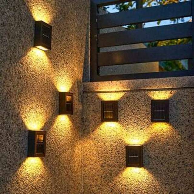 SHEIN 1pc Solar S/M Up And Down Lighting Wall Lamp, 2/4LED Yellow Light, Solar Nickel Battery, Used For Courtyard Garden, Street, Landscape, Wedding, Outdoo