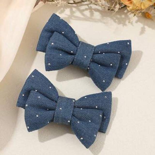 SHEIN 2pcs Light Color Butterfly Shaped Rhinestone Decor Jean Hair Clips, Y2K Style Side Hair Clip