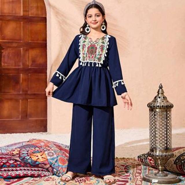 SHEIN Tween Girls Loose Cute Modest Holiday Floral Collar Top And Pants 2 Pieces Set,Holiday,Summer,Travel