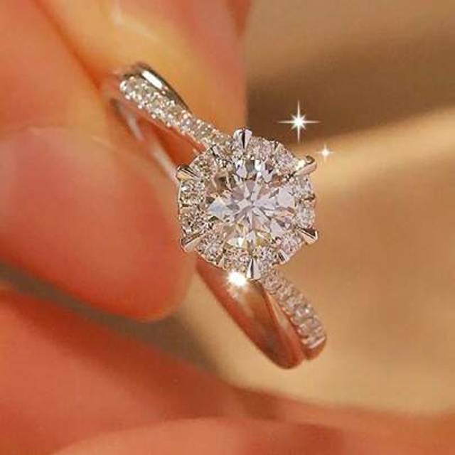 SHEIN 1Pc 1ct Diamonds Engagement Ring Wedding Band S925 Sterling Silver Round Promise Ring Eternity Ring Anniversary Luxury Ring Gifts For Bridal Wedding J