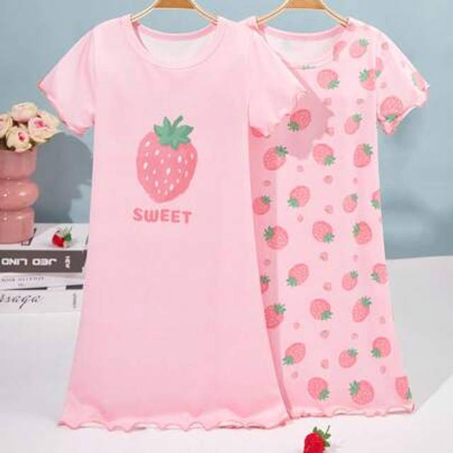 SHEIN 2pcs Young Girl Strawberry Print Pajama Set, Comfortable Casual Short Sleeve Nightgown, Simple Design For Easy Matching, Stretchy And Breathable Knit