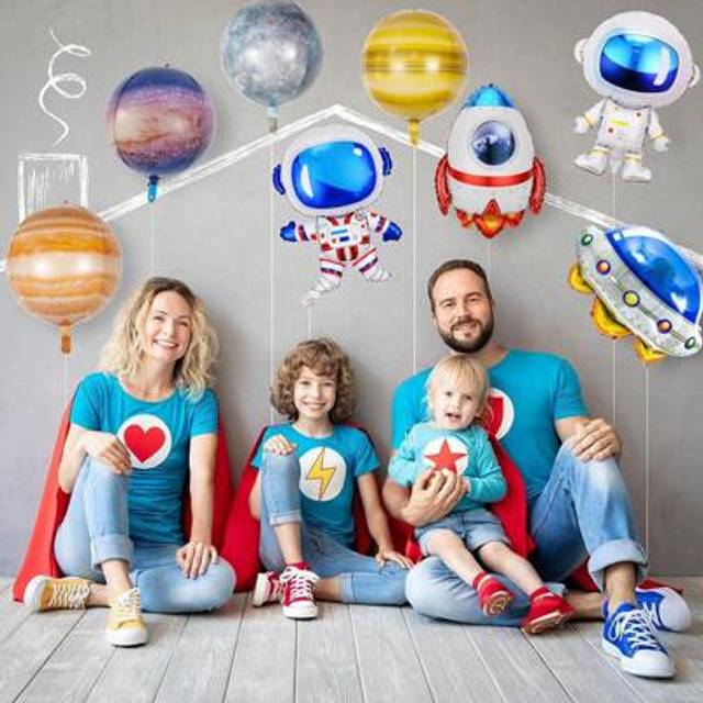 SHEIN 16 Pieces Galaxy Space Balloon - Large Outer Space Themed Decorations Rocket Spaceship Astronaut Galaxy Planet Foil Balloon For Space Birthday Party S