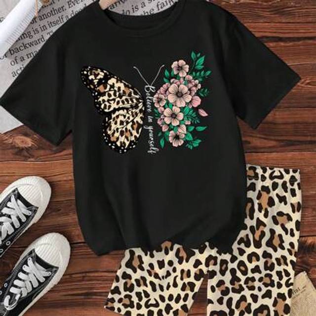 SHEIN 2pcs/Set Tween Girl Casual T-Shirt And Skinny Shorts