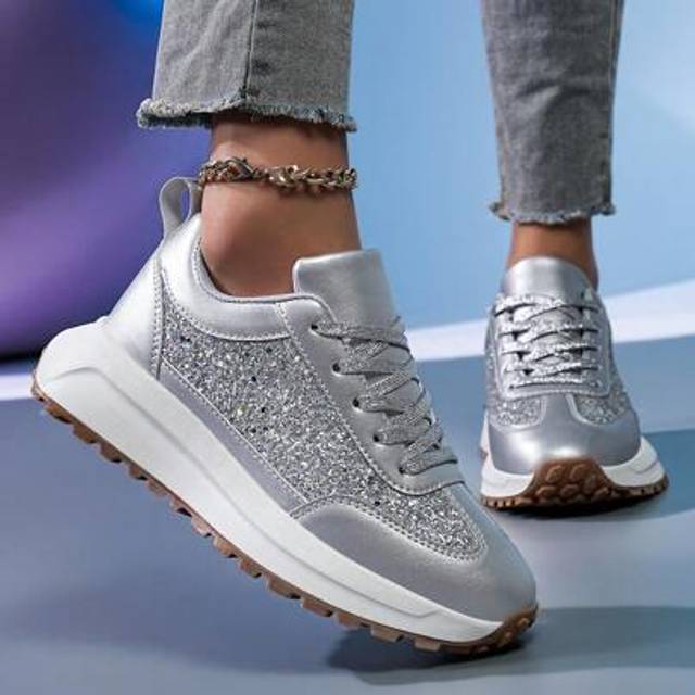 SHEIN Women&#39;s Outdoor Spring/Summer Fashion Versatile Comfortable Soft Breathable Non-Slip Low-Top Solid Silver Glitter Platform Sneakers Casual Shoes Train