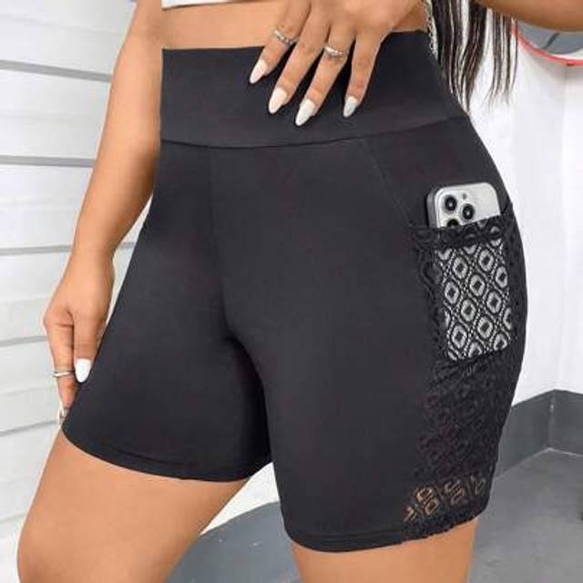 SHEIN Plus Size Women&#39;s Spring And Summer Gym Beachwear Summer Shorts Joggers New Fashion Casual Commuting Sports Design Stitching Hollow Lace Pockets Black