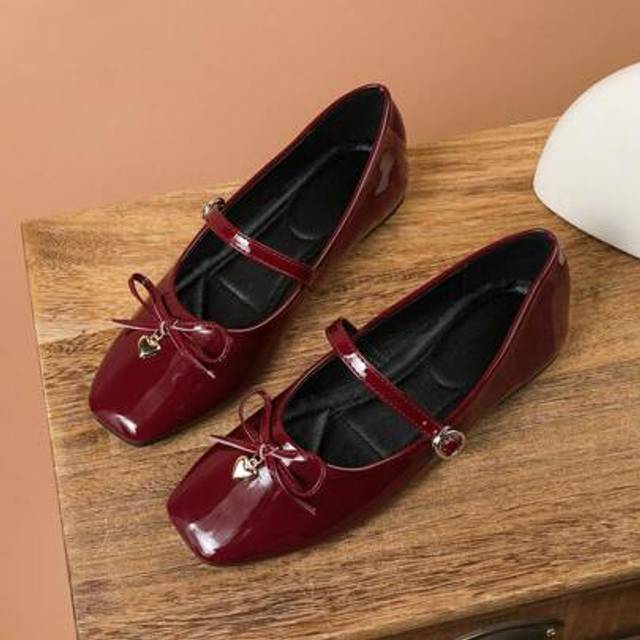 SHEIN Women&#39;s Pointed Toe Slip-On Flatform Dress Shoes, Casual Versatile Silver Ballet Flats With Bow Decor, Suitable For Office, Outdoor, Spring/Summer