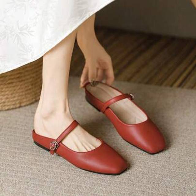 SHEIN Women&#39;s Fashion Square Toe Low Vamp Retro Red Shoes, Casual Office Versatile Flats, High-End Elegant Mary Jane Outdoor Slip-On Loafers For Spring & Au