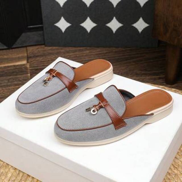 SHEIN 2025 Women&#39;s Flat Loafers Low Vamp Slip-On Casual Work Shoes, Soft Sole English Style Plus Size 41-43