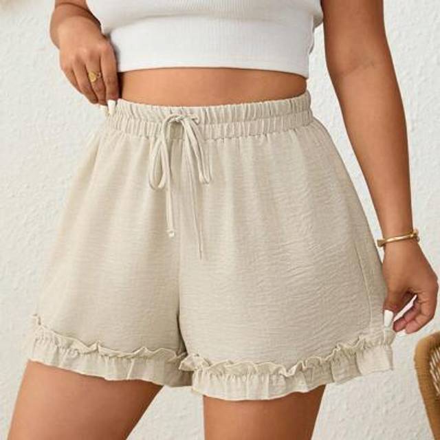 SHEIN Plus Size Women Casual Comfortable Shorts