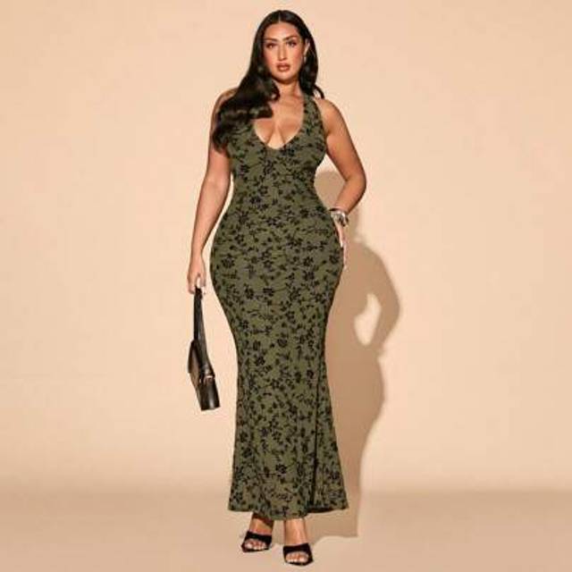 SHEIN Plus Size Women&#39;s Summer Elegant Mesh Backless Mermaid Hem Halter Neck Maxi Dress