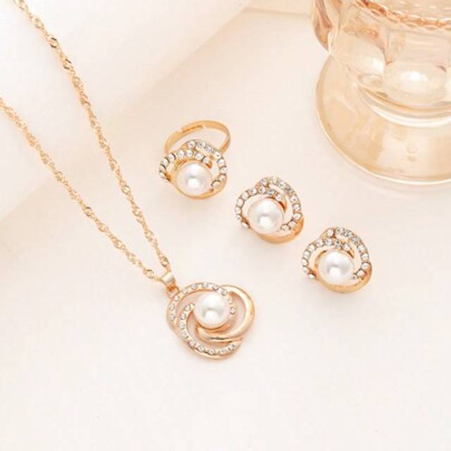 SHEIN Fashionable Luxury Minimalist Versatile Necklace & Ring Set For Girl, Rhinestone Flower Pearl Pendant & Earrings Jewelry Set With High-End Feel