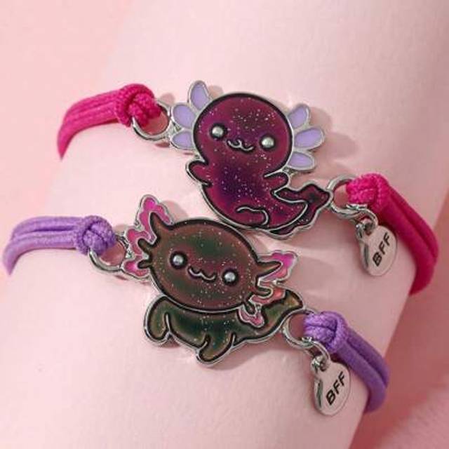 SHEIN 2pcs/Set Temperature Sensitive Changing Color Friendship Bracelets With Cute Animal & Butterfly Salamander Cartoon Charms For Kids