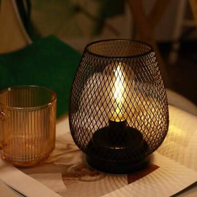 SHEIN 1pc Birdcage Decorative Table Lamp Iron Wireless Battery Powered LED Night Light Bedroom Bedside Lighting Desk Lamp Living Room Study Bar Restaurant A