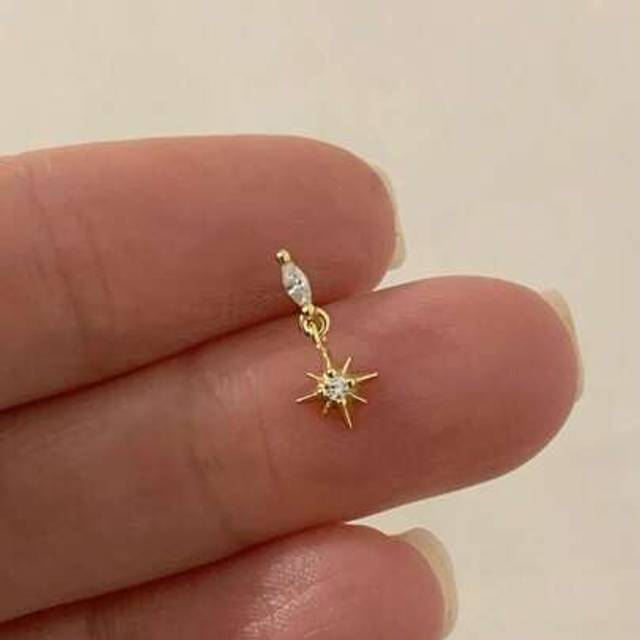 SHEIN 1pc Gold Tiny Star Dangle Internally Threaded Labret | 925 Sterling Silver Hypoallergenic Stud Earrings | Cartilage Helix Studflat | Back Labret Stud