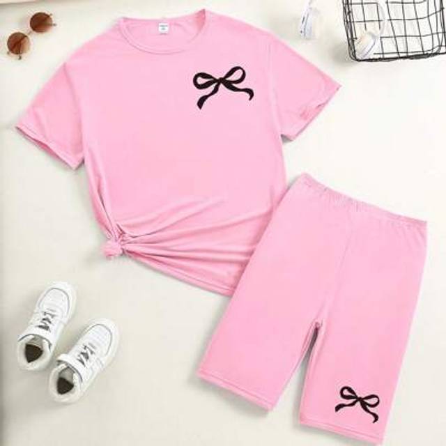 SHEIN Teenage Girls&#39; Casual Fashion Simple Ribbon Bow Graphic Print T-Shirt And Bike Shorts 2-Piece Set Young Girls Sets Summer Bow Outfit Girls