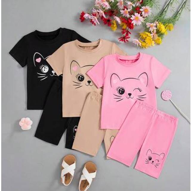 SHEIN 3pcs/Set Young Girl Cartoon Cat Print Solid Color Round Neck Short Sleeve T-Shirt And Shorts Summer Outfit