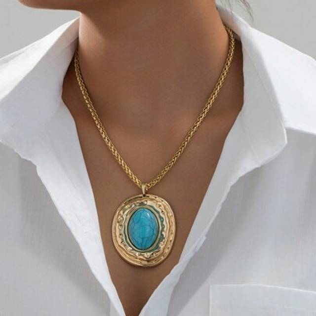 SHEIN 1pc Fashionable Snake Chain Necklace With Oval Faux Turquoise Pendant, Jewelry Accessory Suitable For Women&#39;s Daily Wear