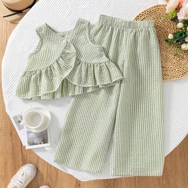 SHEIN Young Girl Casual Striped Camisole & Pants 2 Pieces Set, Summer Young Boys Casual Sets Girls Clothes 2 Pieces Young Girls Clothing 2 Pieces Summer Two