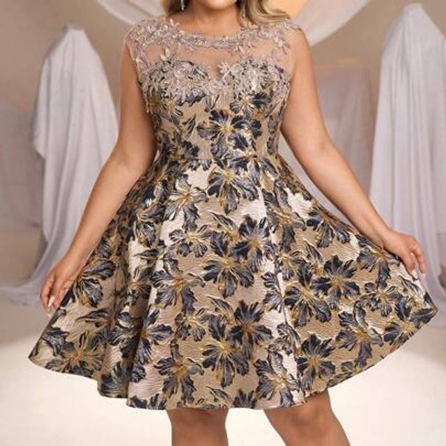 SHEIN Plus Size Elegant & Romantic Thread Jacquard Fabric Patchwork Applique Big A-Line Formal Ball Gown, Party Dress, Prom Dress
