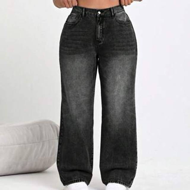 SHEIN Plus Size Women Loose Casual Pocket Wide Leg Boyfriend Jeans