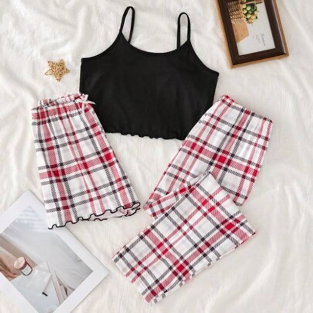 SHEIN 3pcs Set Girls Casual Black Camisole Top And Plaid Shorts/Pants, Home Outfit