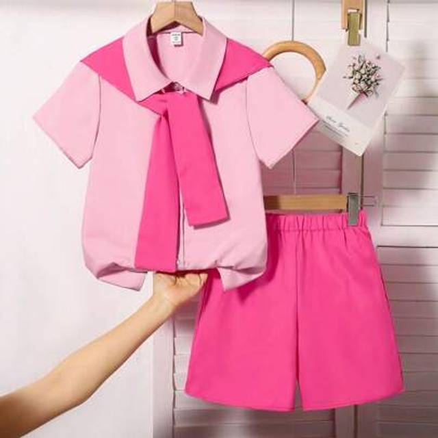 SHEIN 2 Pieces Girls Outfit - Pink Short Sleeve Shirt With Rose Red Pants, Comes With A Rose Red Shawl, Fashionable Casual Summer Set