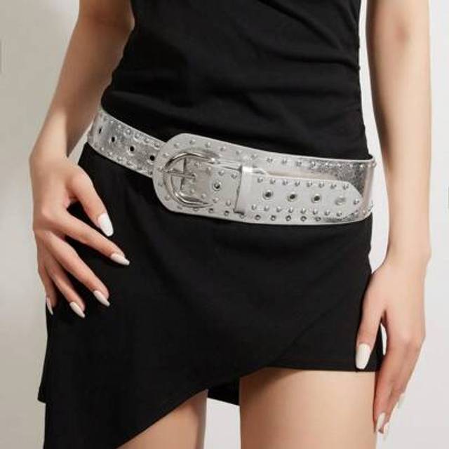 SHEIN 1pc Women&#39;s Dark Western Style Heavily Studded Wide Waist Belt Summer, School Fall, Autumn, Halloween