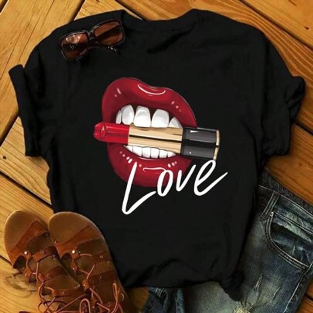 SHEIN Lipstick Print Tee