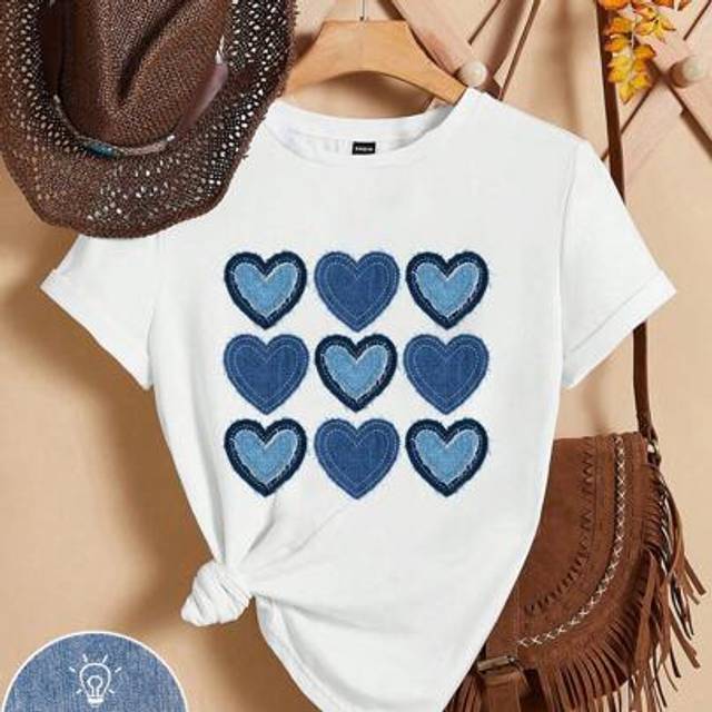 Luneh Casual Fitted Heart Denim-Effect Round Neck Short Sleeve Women T-Shirt, Suitable For Summer