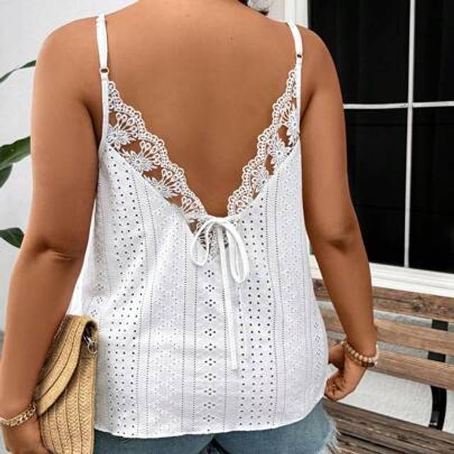 SHEIN Plus Size Elegant Lace Patchwork V-Neck Camisole, Casual Vacation Wear