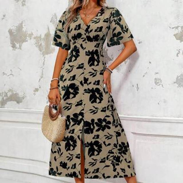 SHEIN Women&#39;s Tropical Plant Print V-Neck Ruffle Short Sleeve Long Elegant Dress With Side Slit Hem, Perfect For Vacation Maxi Women Outfit
