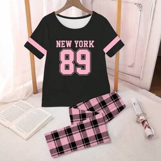 SHEIN Tween Girls Summer Pajamas Set, Digital & Letter Print Black Simple Round Neck Top Matched With Pink Plaid Long Pants, Short Sleeve Casual And Comfy 2