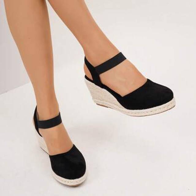 SHEIN Women&#39;s Comfortable Non-Slip Vacation Style Slip-On Beige Rope & Black Wedge Platform Loafers, Spring/Summer