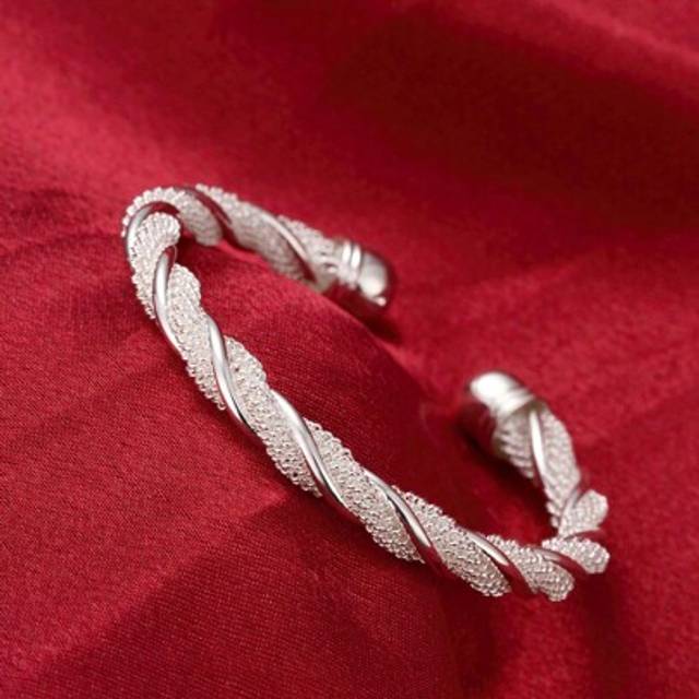 SHEIN 1pc Fashion 925 Silver Twist Net Cuff Bangle Bracelet For Women Luxury Hand Open Bangle Bracelet Jewelry