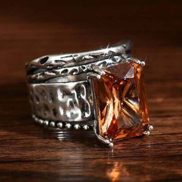 SHEIN 1pc Bohemian Vintage Silver & Coffee Color Cubic Zirconia Women&#39;s Ring, Suitable For Wedding, Engagement, Commitment, Daily Wear