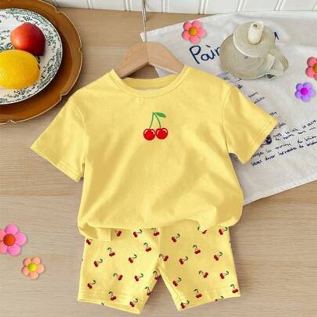 SHEIN 2pcs Young Girl Casual Simple Style Short Sleeve Shorts Set, Suitable For Summer