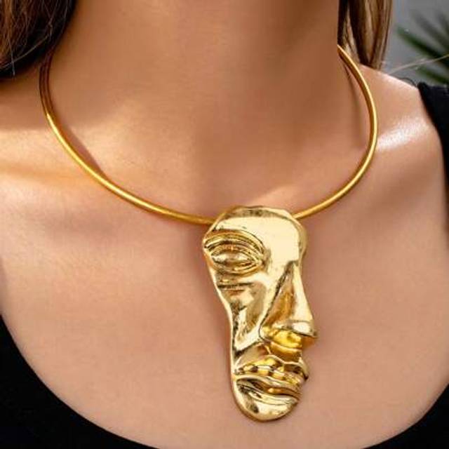 SHEIN 1 Pc Golden Color Face Mask Cuff Choker Necklace For Women Abstract Oversized Metal Statement Necklaces Jewelry