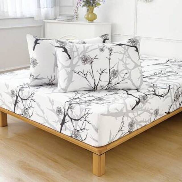 SHEIN 2/3 Pcs Soft Fitted Sheet Sets - Floral Sheet Set 1/2 Pillowcase And 1 Mattress Protector (30cm / 12in Deep) Modern Mattress Cover Or Bed Pad Pillow C