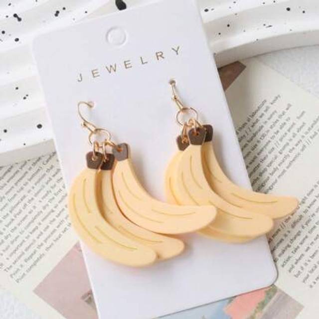SHEIN 1 Pair Unique & Cute Acrylic Faux Soft Clay Banana Earrings, Sweet & Fun, Suitable For Daily, Travel, Gifts, Earrings Pendant