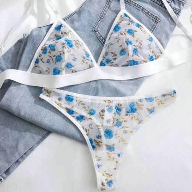 SHEIN 2pcs Women Sexy Lingerie Set (Wireless Bra & G-String)