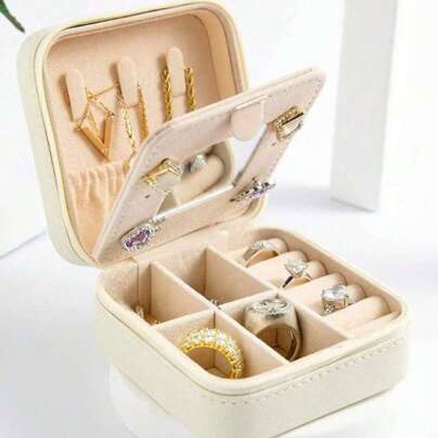 SHEIN Travel Jewelry Case Mini Jewelry Organizer Display Travel Jewelry Zipper Case Boxes Earrings Necklace Ring Portable Jewelry Box Leather Storage Jewelr