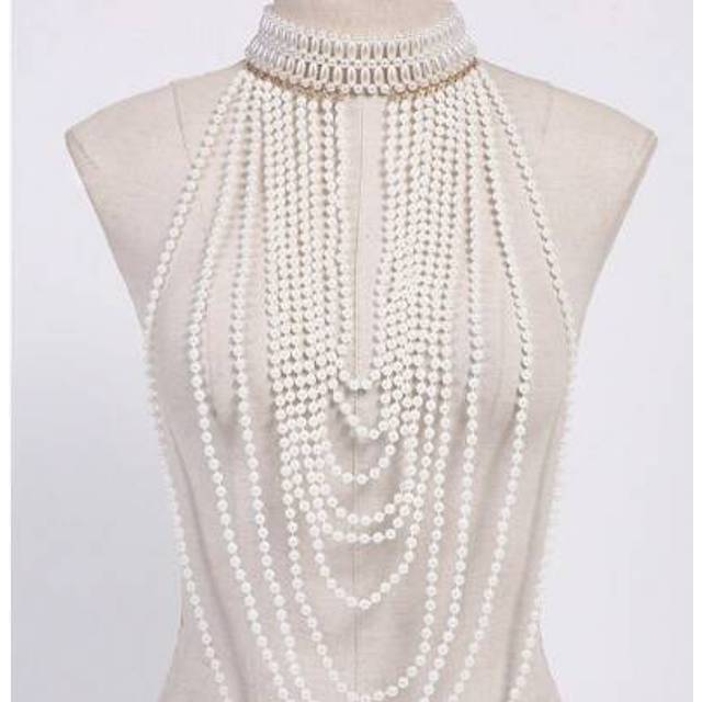 SHEIN 1pc French Style Luxurious & Sexy Long Pearl Necklace, Multi-Layer V-Neck Collarbone Chain,Sweater Necklace