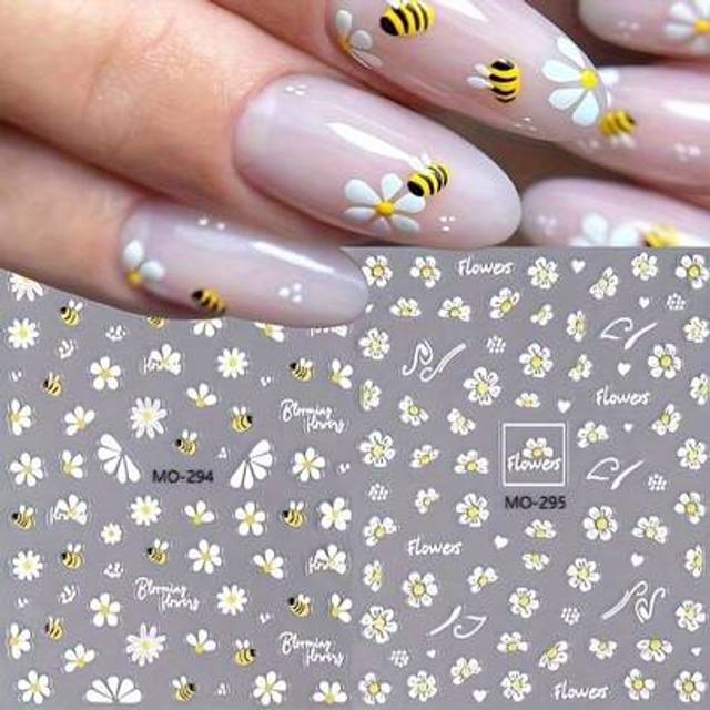 SHEIN 2 Sheets Cartoon Bee Daisy Summer Nail Art Stickers Decals White Daisy Floral Cute Bee Mixed Flower Petal Design 3D Self Adhesive Nail Stickers DIY De