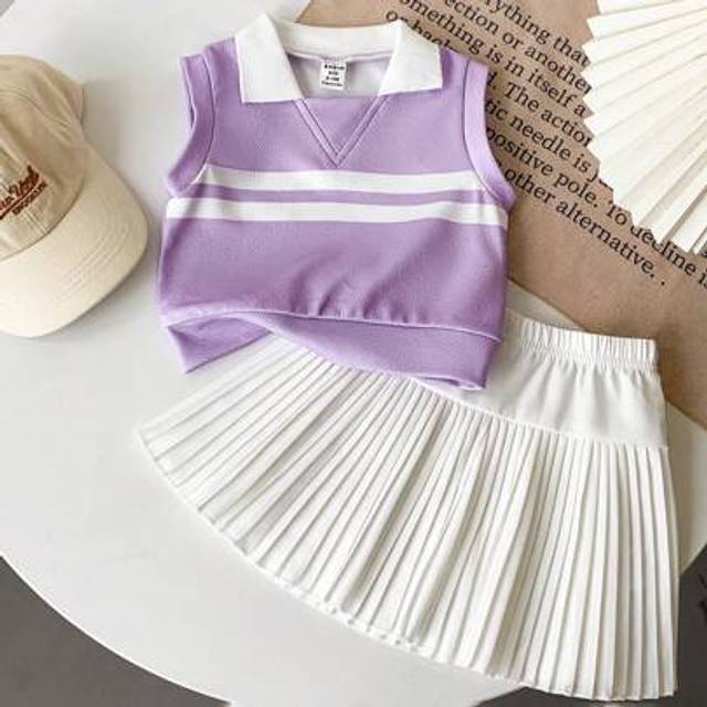 SHEIN 2pcs Baby Girl Infant Toddler 0-3 Years Spring Summer New Tennis Sports Elegant Sleeveless Polo Collar Knit Top & Pleated Skirt 2 Pieces Set, Grey & W