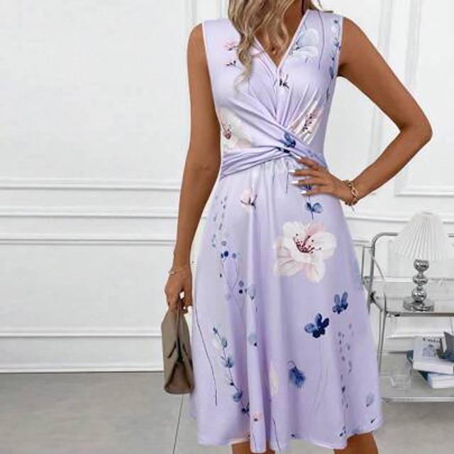 SHEIN Women&#39;s White Floral Branch Tie-Dye Printed Dress