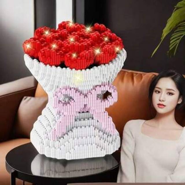 SHEIN 1 Set Rose Flower Bouquet Building Blocks Toy, Small Particles Assembly Blocks, 3D Toy, Valentine&#39;s Day Gift For Friends And Family, Rose Flower Gift,