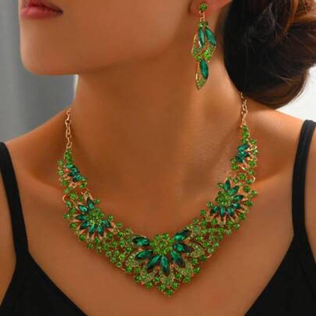 SHEIN 2pcs Luxury Fully Bling Wedding Jewelry Set, Including Necklace & Earrings, Blue & Red