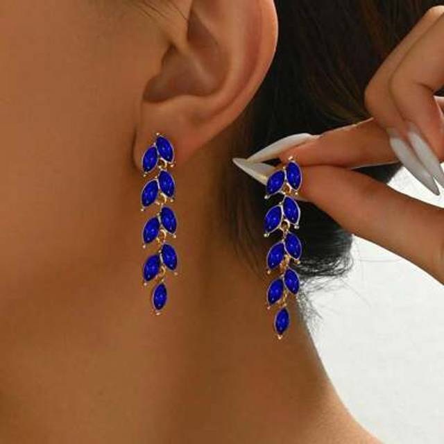 SHEIN 1 Pair Women Vintage Geometric Teardrop & Wheat Grain Inlaid Faux Emerald Diamond Dangle Earrings, Elegant Ear Studs