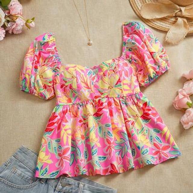 SHEIN Plus Size Floral Print Sweetheart Neck Ruffle Hem Short Sleeve Blouse Tropical Vacation Woman Clothes Tropical Flowers Cute Summer Tops Beach