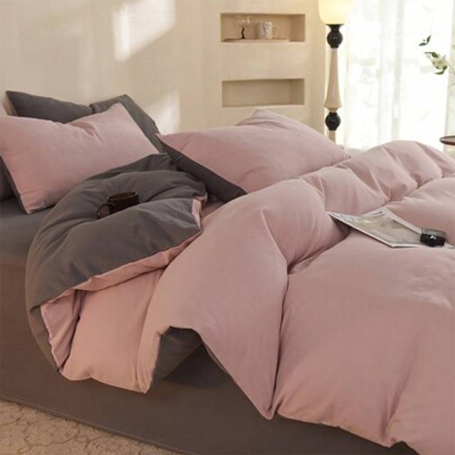 SHEIN 3pcs Set: 1 Duvet Cover, 2 Pillow Shams - Pink & Dark Gray For College Dorm/Bedroom, Super Soft, Machine Washable, No Filler